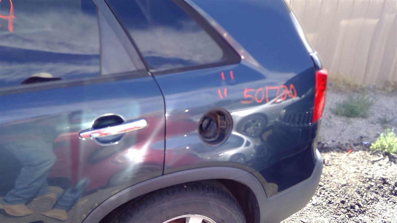 https://f005.backblazeb2.com/file/img-partshotlines-com/Inventory/SW52/Vehicle/18335_12.jpg