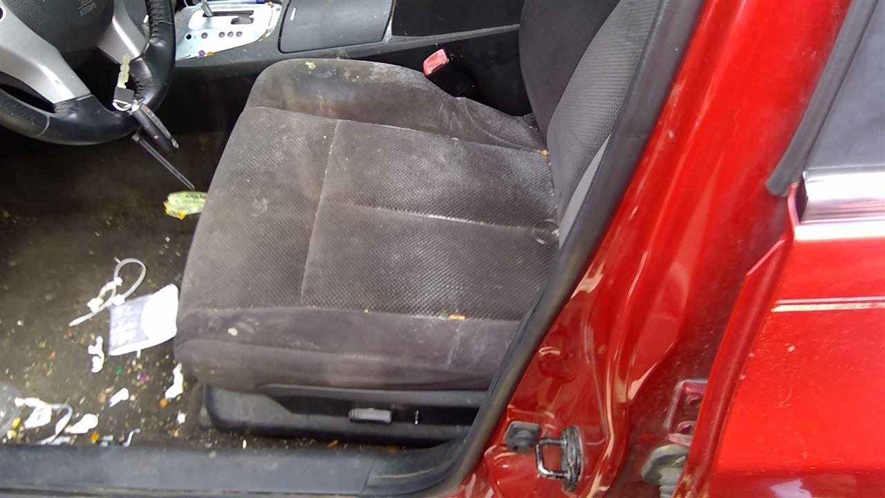 https://f005.backblazeb2.com/file/img-partshotlines-com/Inventory/SW52/Vehicle/18337_03.jpg