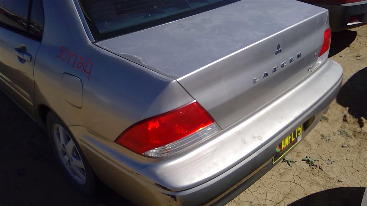 https://f005.backblazeb2.com/file/img-partshotlines-com/Inventory/SW52/Vehicle/18340_13.jpg