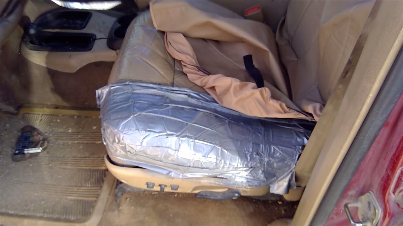 https://f005.backblazeb2.com/file/img-partshotlines-com/Inventory/SW52/Vehicle/18347_03.jpg