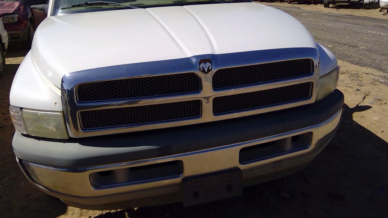 https://f005.backblazeb2.com/file/img-partshotlines-com/Inventory/SW52/Vehicle/18351_08.jpg