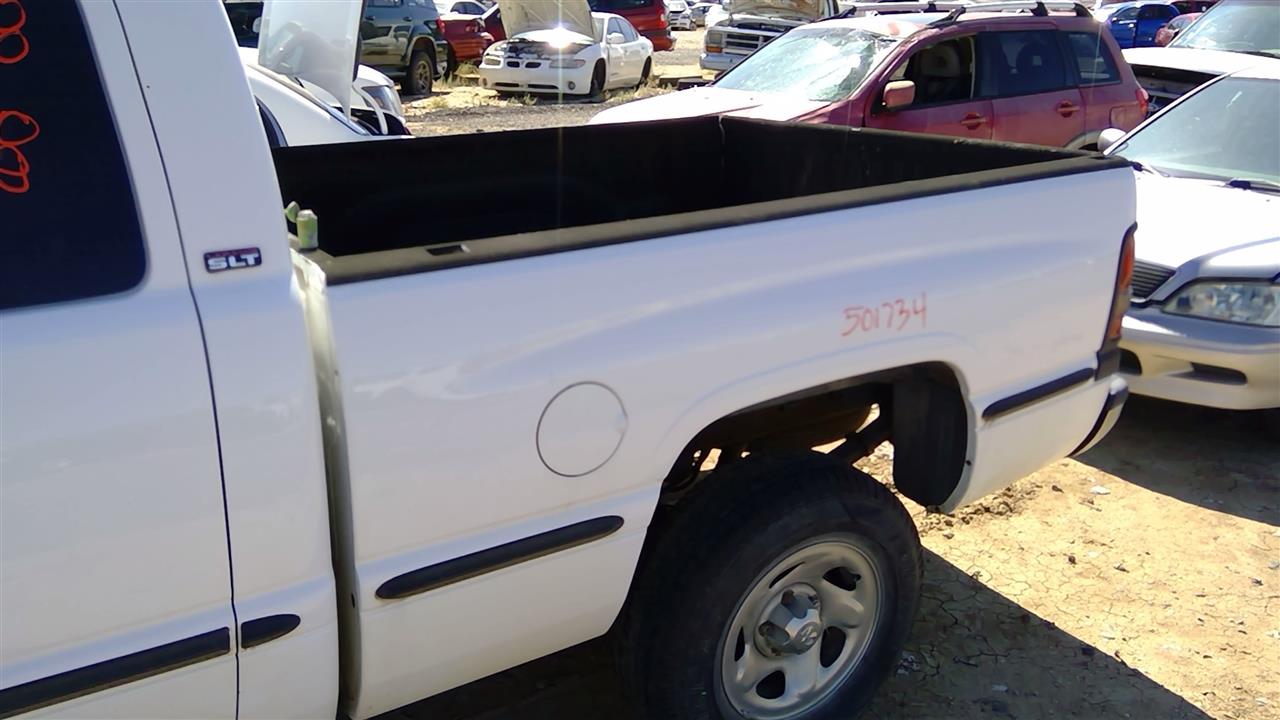 https://f005.backblazeb2.com/file/img-partshotlines-com/Inventory/SW52/Vehicle/18351_12.jpg