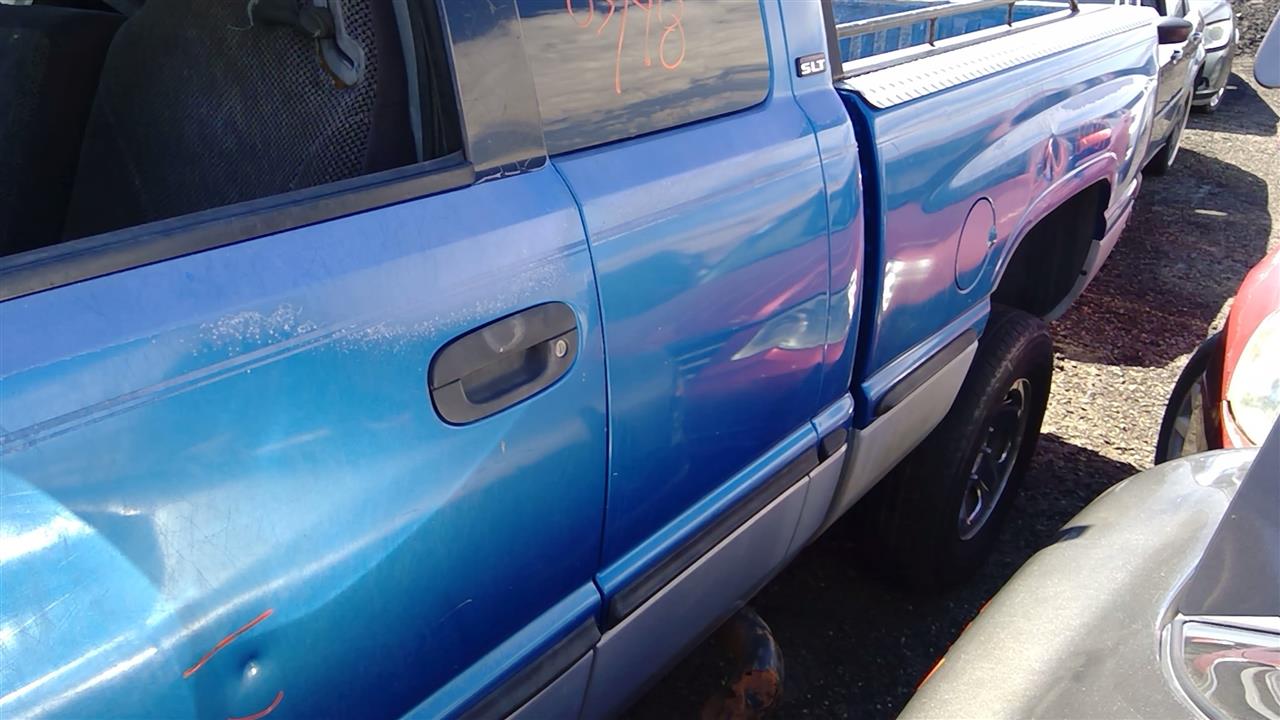 https://f005.backblazeb2.com/file/img-partshotlines-com/Inventory/SW52/Vehicle/18354_11.jpg