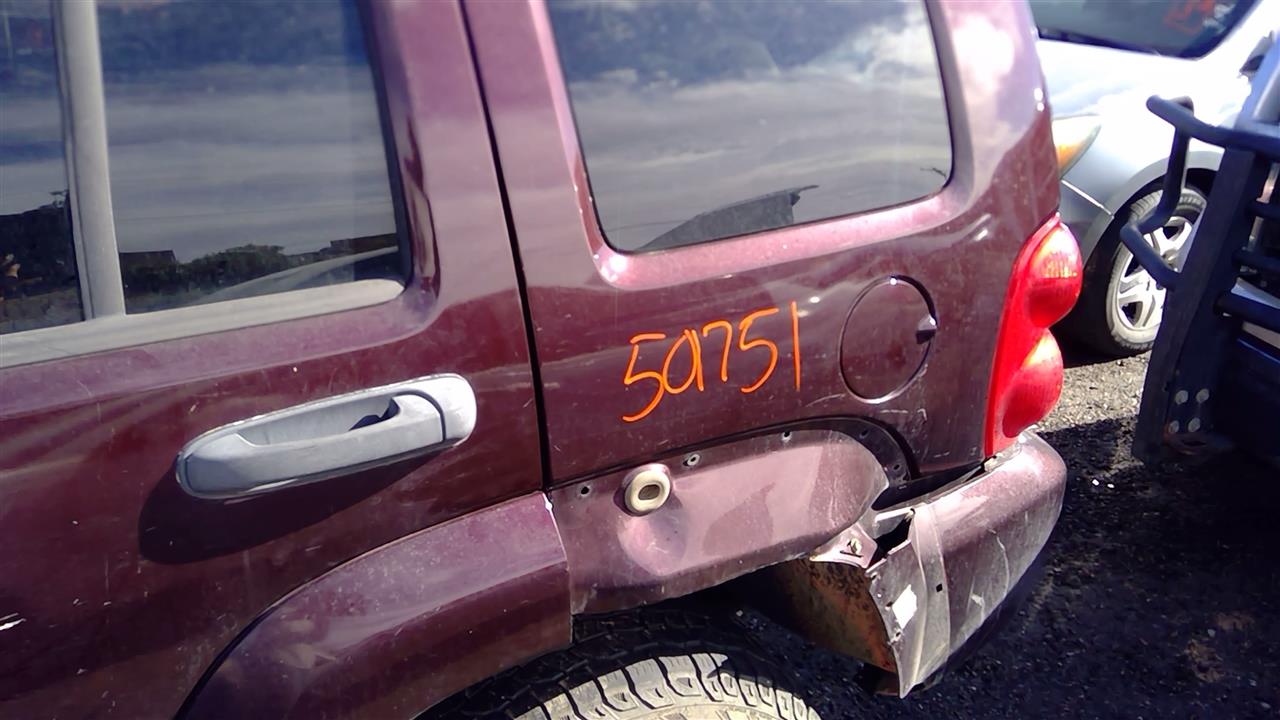 https://f005.backblazeb2.com/file/img-partshotlines-com/Inventory/SW52/Vehicle/18368_12.jpg