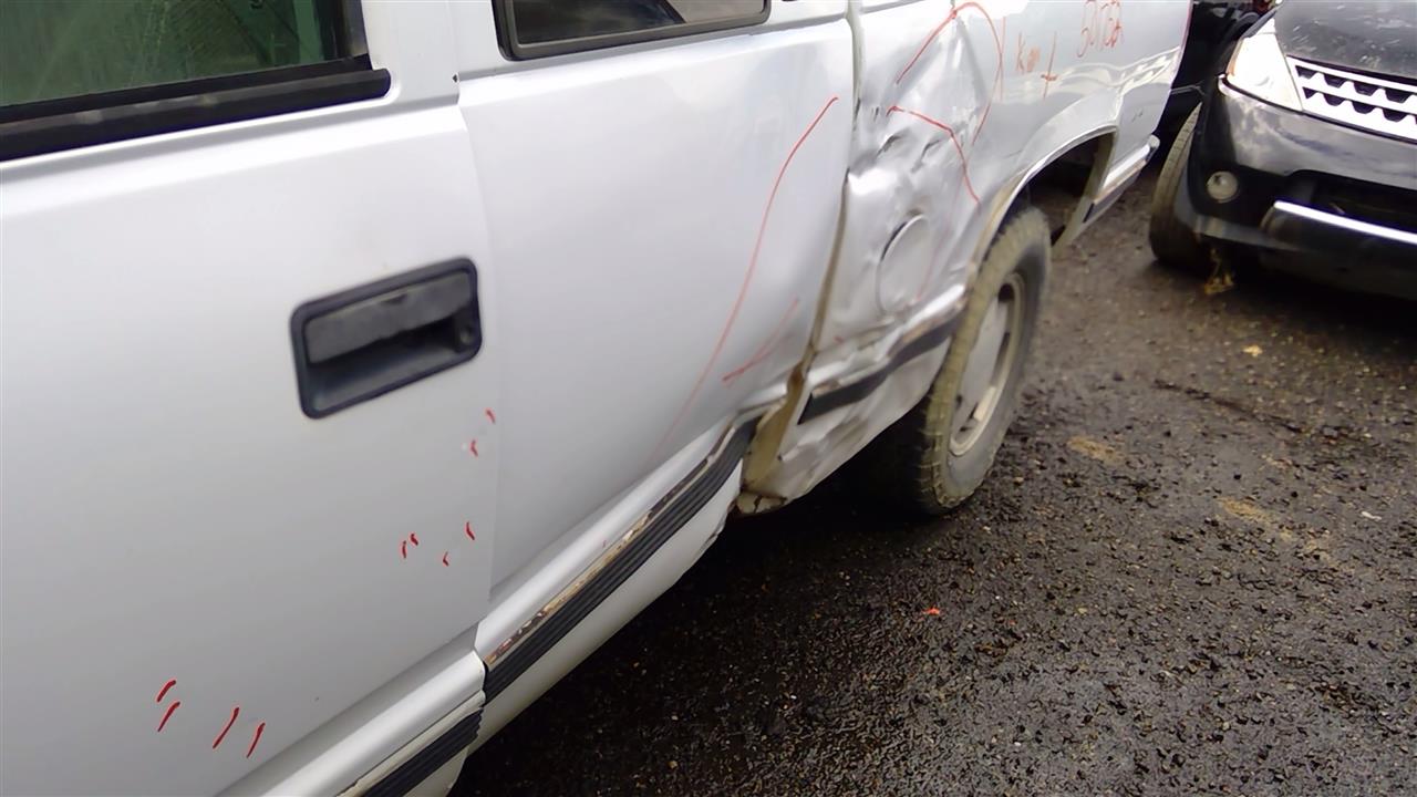 https://f005.backblazeb2.com/file/img-partshotlines-com/Inventory/SW52/Vehicle/18369_11.jpg