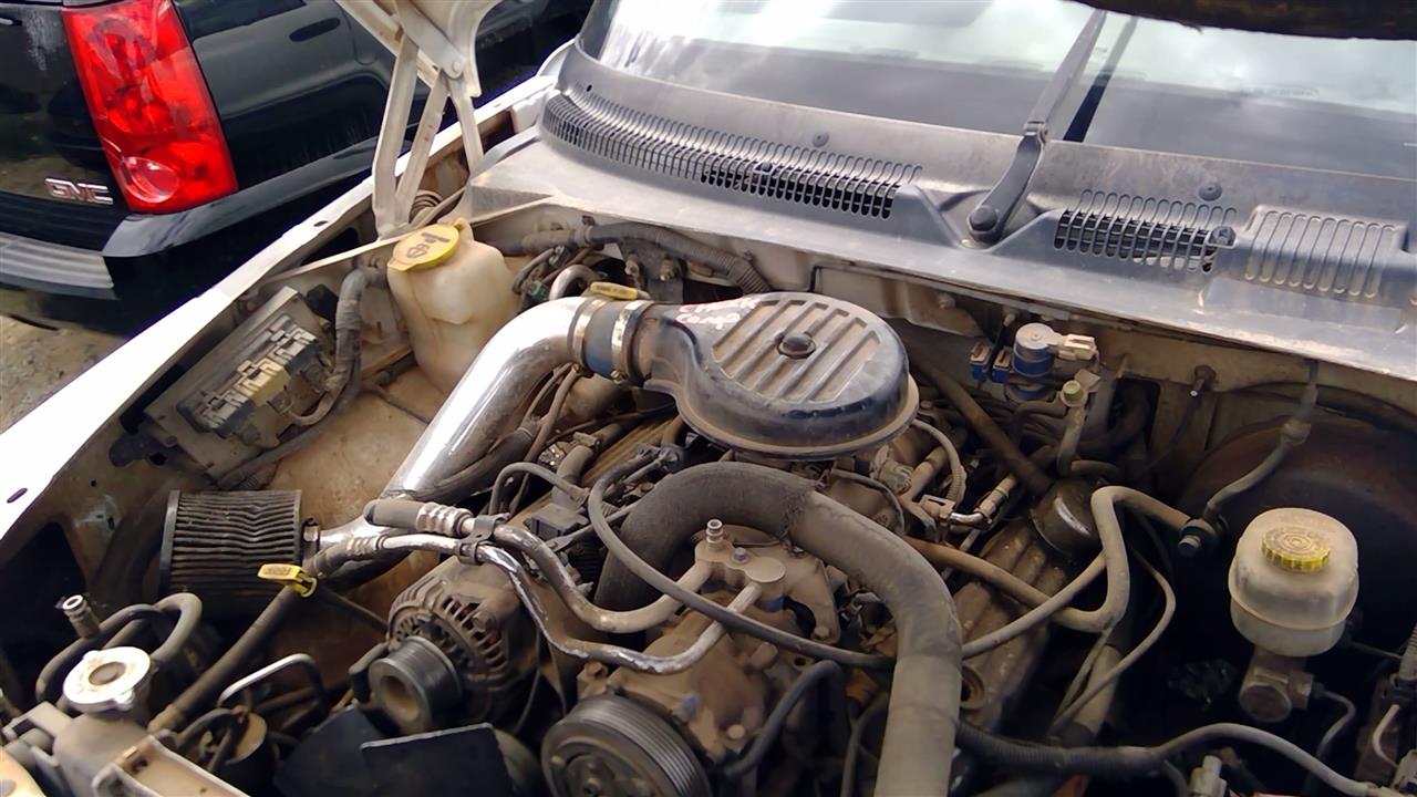 https://f005.backblazeb2.com/file/img-partshotlines-com/Inventory/SW52/Vehicle/18374_05.jpg