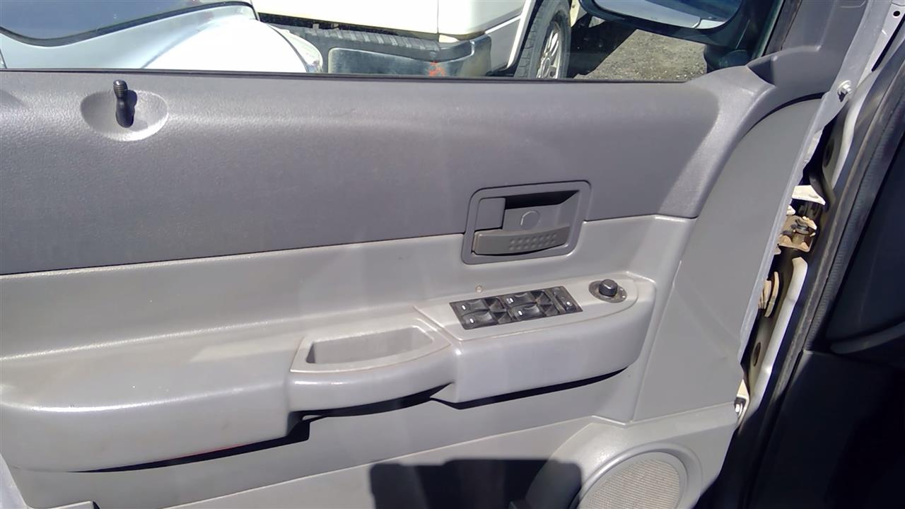 https://f005.backblazeb2.com/file/img-partshotlines-com/Inventory/SW52/Vehicle/18381_02.jpg