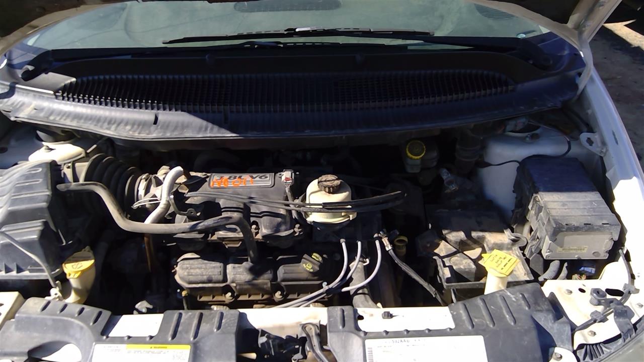 https://f005.backblazeb2.com/file/img-partshotlines-com/Inventory/SW52/Vehicle/18385_05.jpg