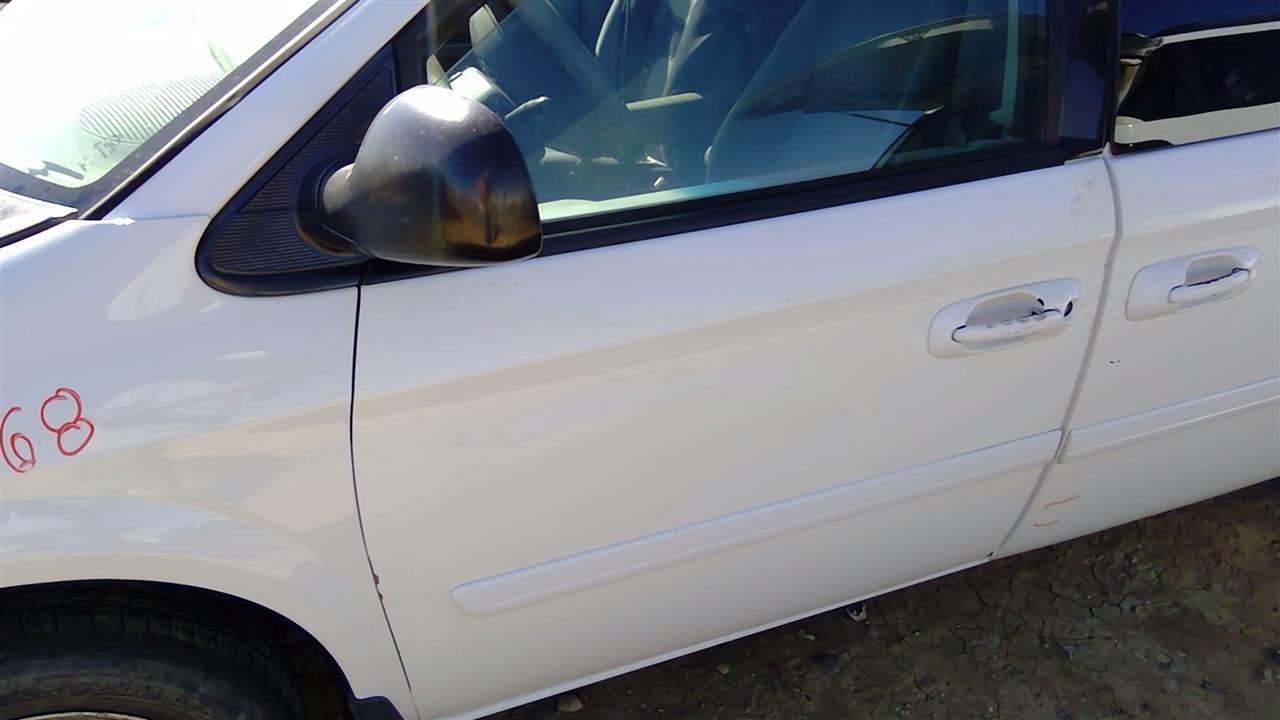 https://f005.backblazeb2.com/file/img-partshotlines-com/Inventory/SW52/Vehicle/18385_10.jpg