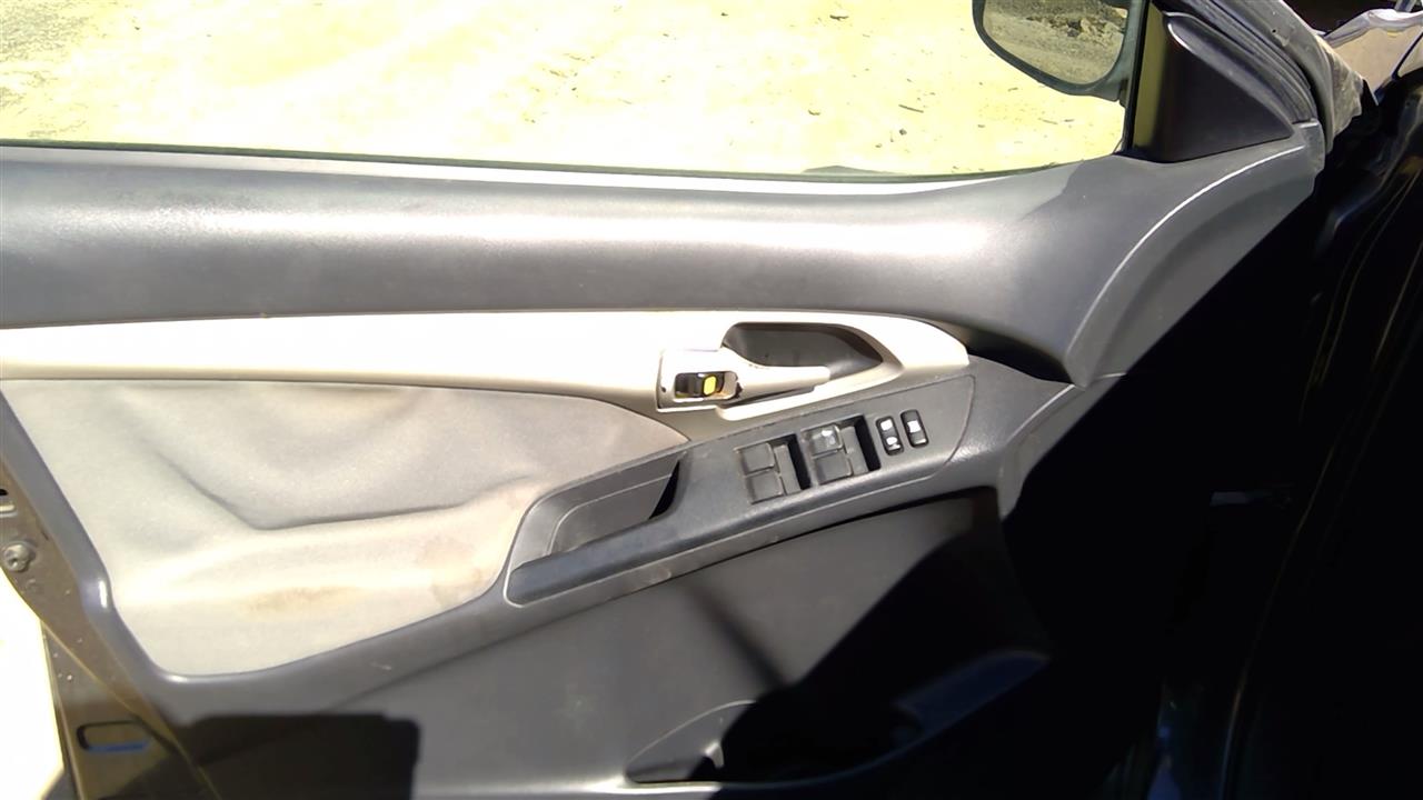 https://f005.backblazeb2.com/file/img-partshotlines-com/Inventory/SW52/Vehicle/18394_02.jpg