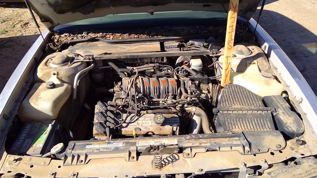 https://f005.backblazeb2.com/file/img-partshotlines-com/Inventory/SW52/Vehicle/18401_05.jpg