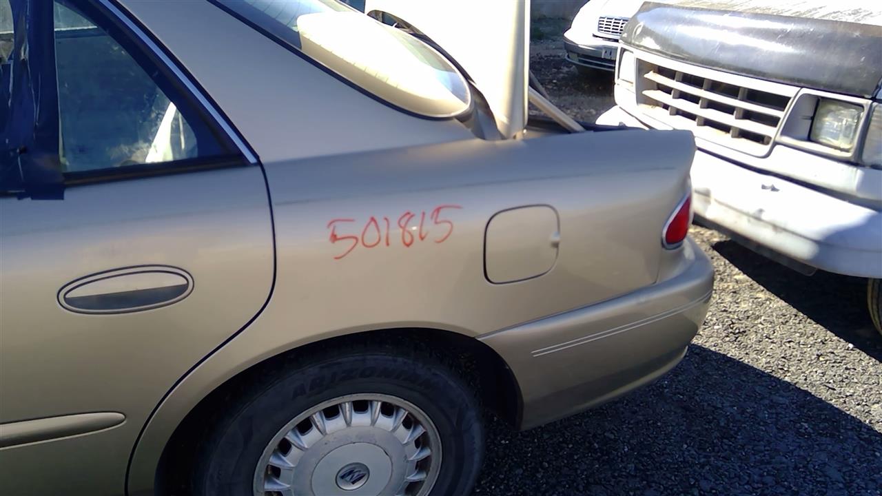 https://f005.backblazeb2.com/file/img-partshotlines-com/Inventory/SW52/Vehicle/18434_12.jpg