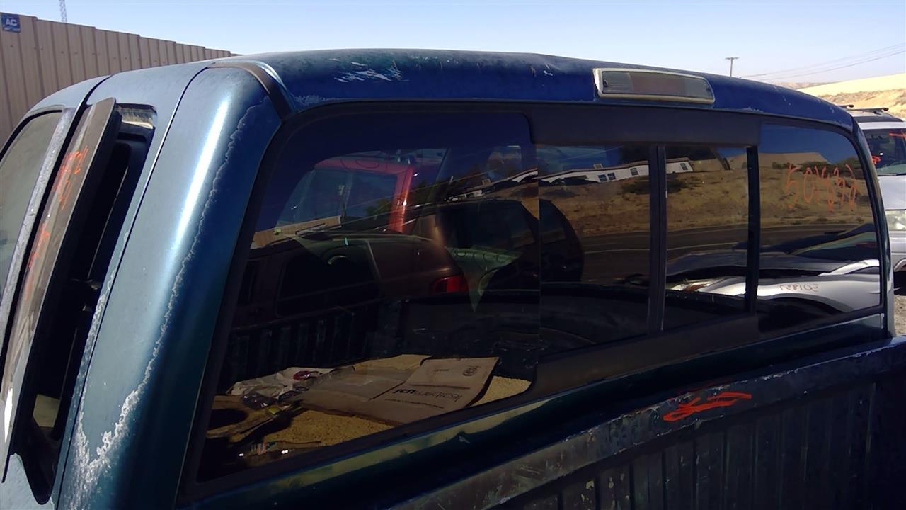 https://f005.backblazeb2.com/file/img-partshotlines-com/Inventory/SW52/Vehicle/18452_13.jpg