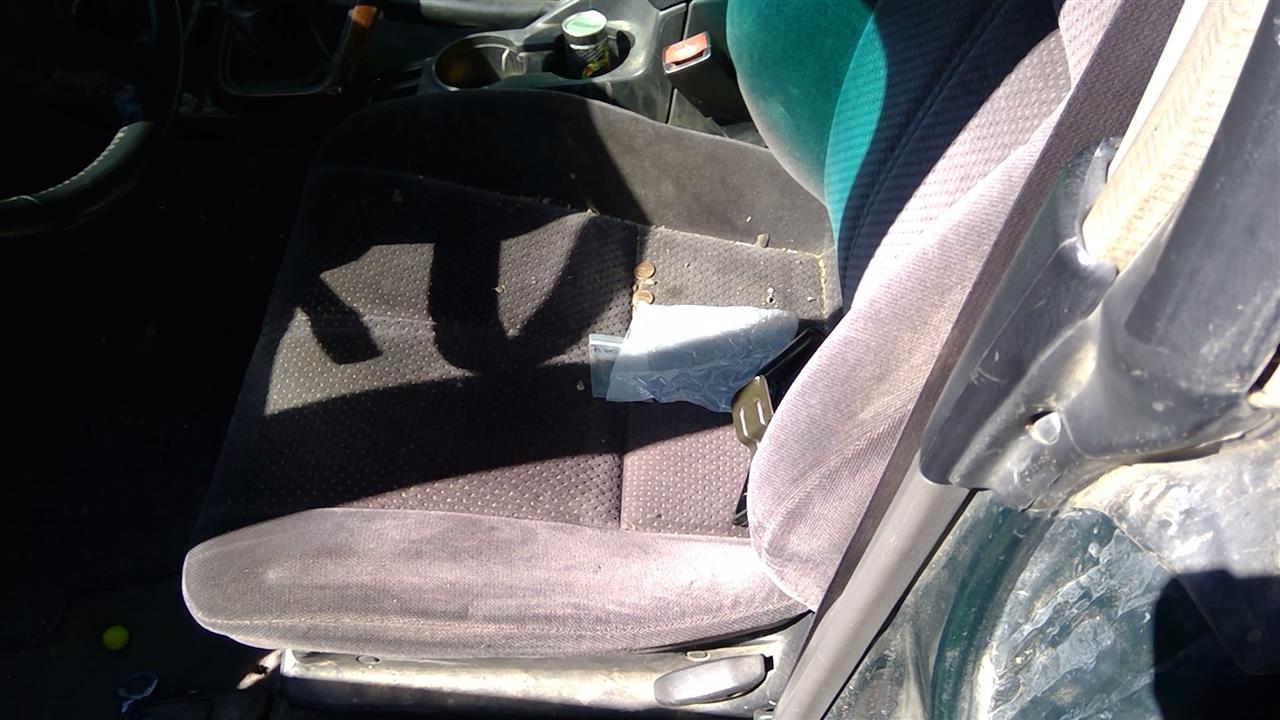 https://f005.backblazeb2.com/file/img-partshotlines-com/Inventory/SW52/Vehicle/18454_03.jpg