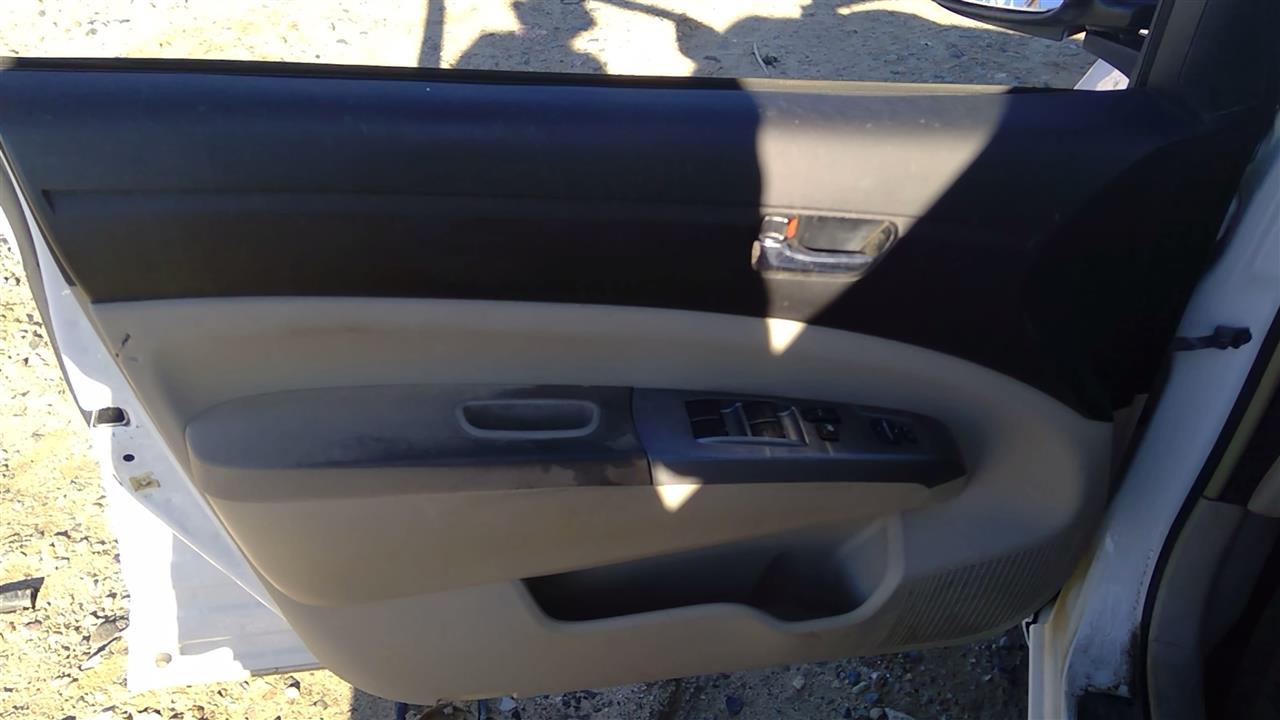 https://f005.backblazeb2.com/file/img-partshotlines-com/Inventory/SW52/Vehicle/18467_02.jpg