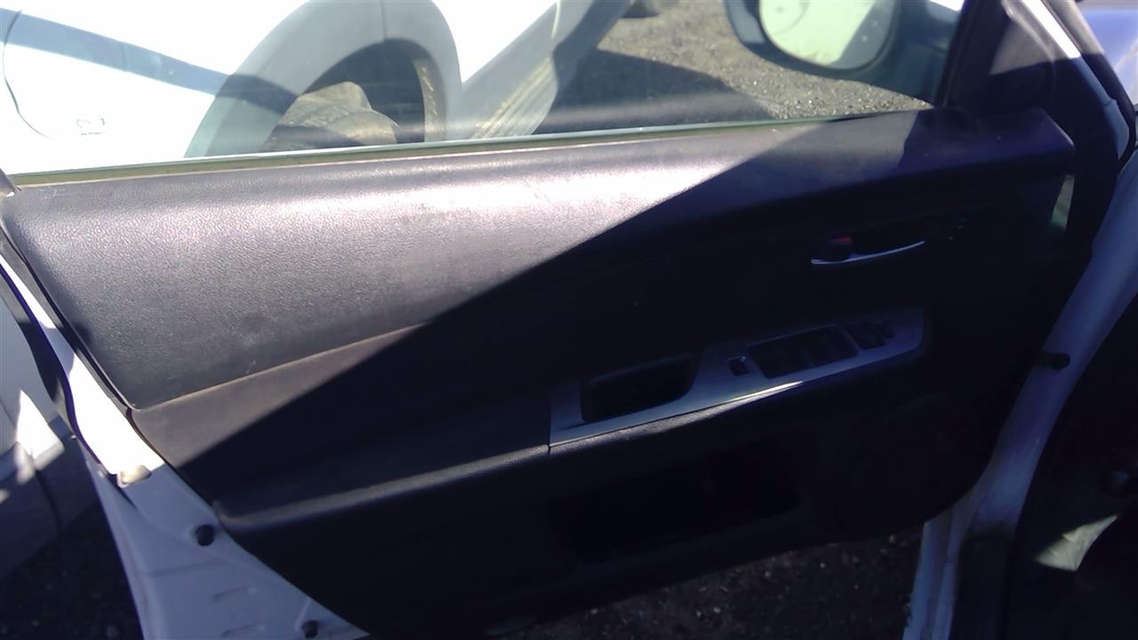 https://f005.backblazeb2.com/file/img-partshotlines-com/Inventory/SW52/Vehicle/18514_02.jpg