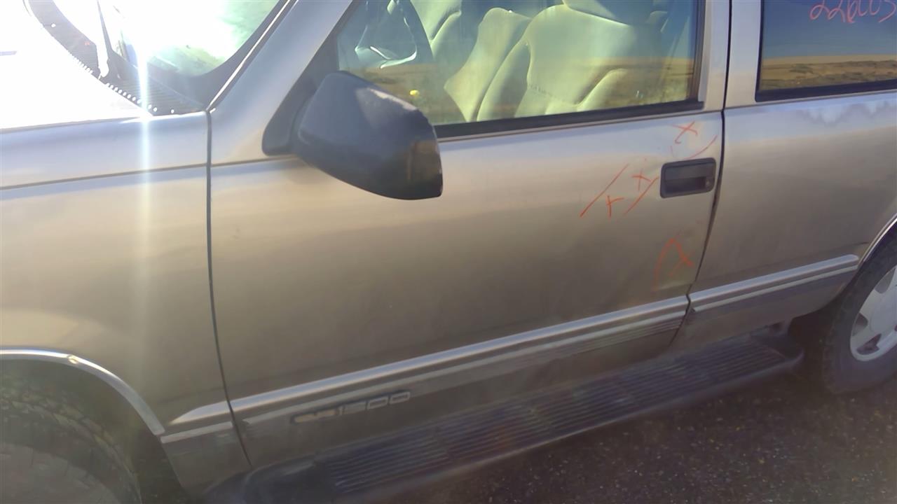 https://f005.backblazeb2.com/file/img-partshotlines-com/Inventory/SW52/Vehicle/18538_10.jpg