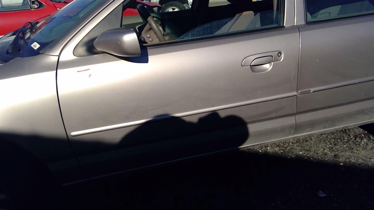 https://f005.backblazeb2.com/file/img-partshotlines-com/Inventory/SW52/Vehicle/18539_09.jpg