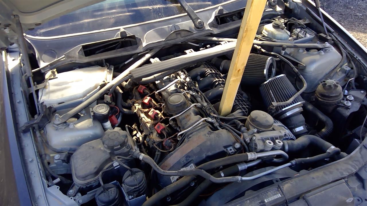 https://f005.backblazeb2.com/file/img-partshotlines-com/Inventory/SW52/Vehicle/18552_06.jpg