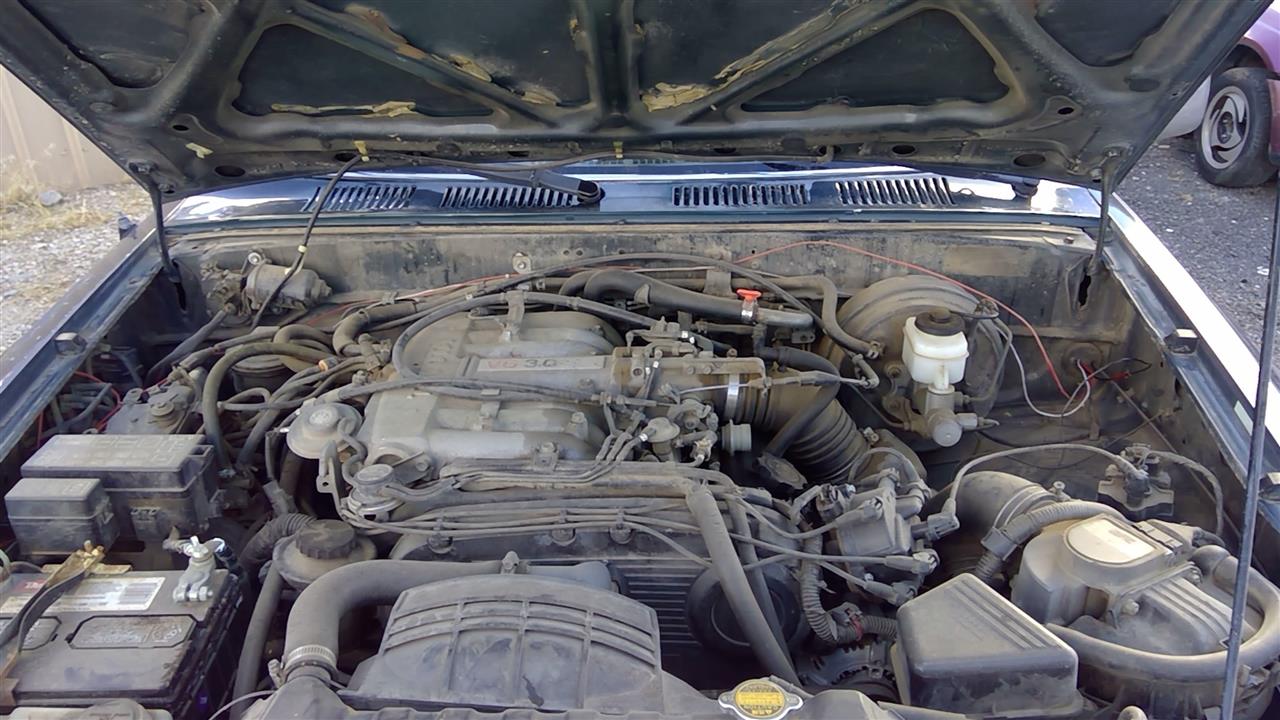 https://f005.backblazeb2.com/file/img-partshotlines-com/Inventory/SW52/Vehicle/18562_05.jpg