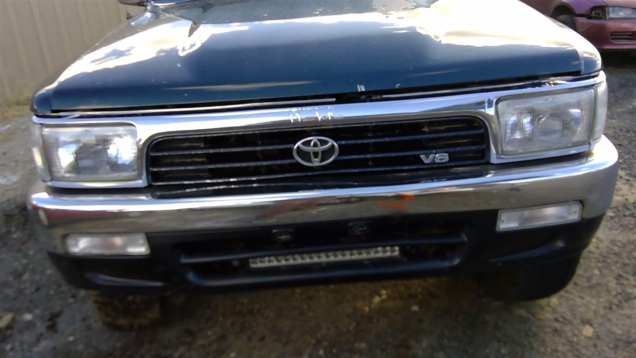 https://f005.backblazeb2.com/file/img-partshotlines-com/Inventory/SW52/Vehicle/18562_07.jpg