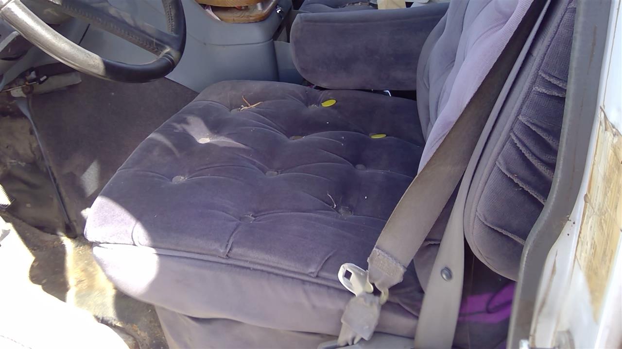 https://f005.backblazeb2.com/file/img-partshotlines-com/Inventory/SW52/Vehicle/18571_03.jpg