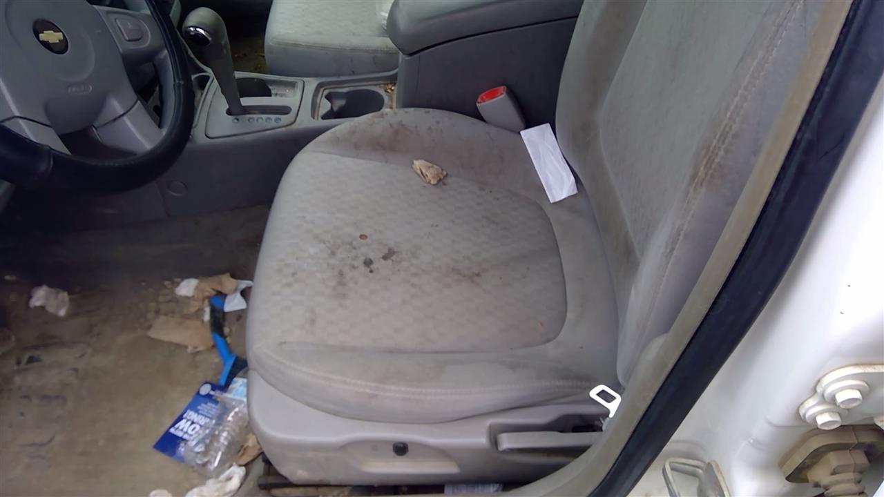 https://f005.backblazeb2.com/file/img-partshotlines-com/Inventory/SW52/Vehicle/18584_03.jpg