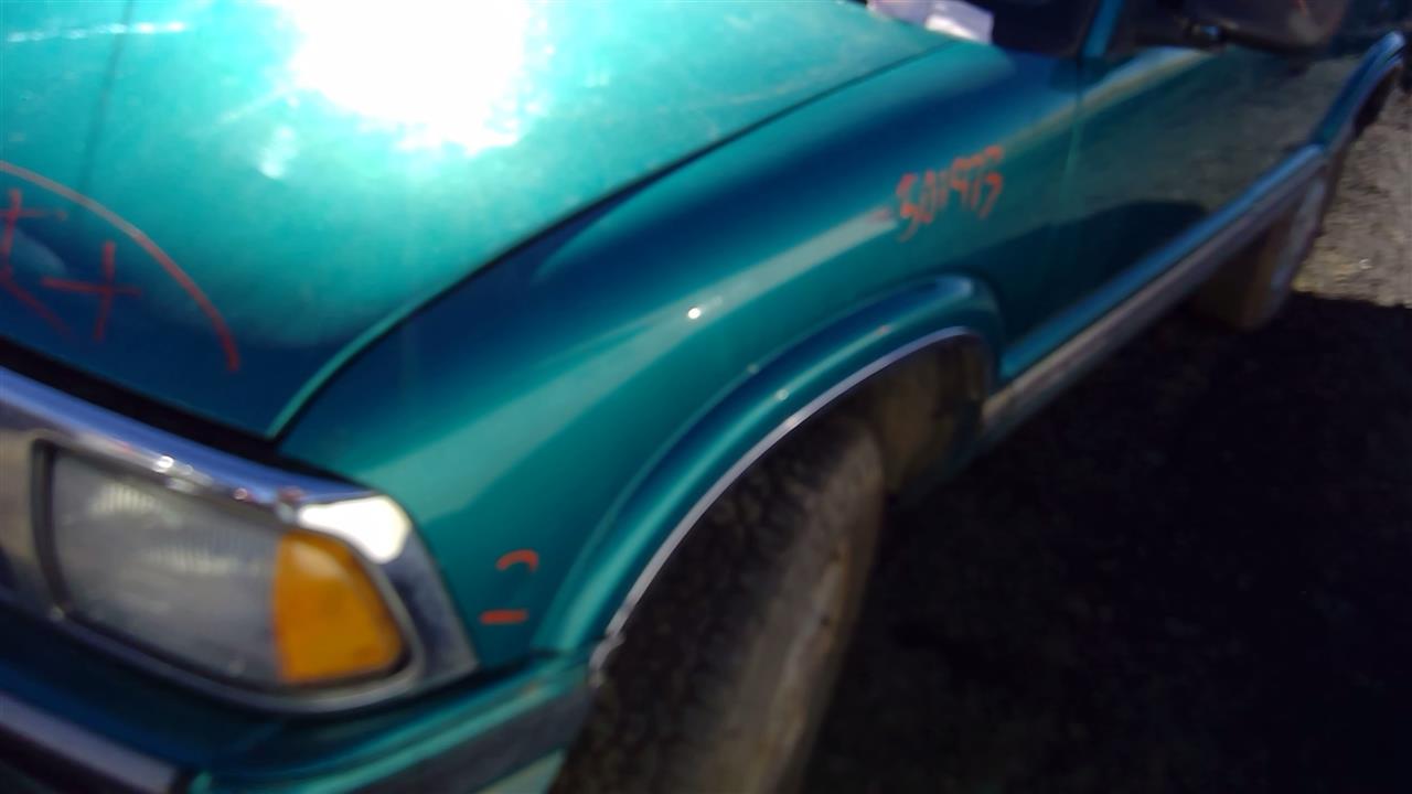 https://f005.backblazeb2.com/file/img-partshotlines-com/Inventory/SW52/Vehicle/18608_09.jpg