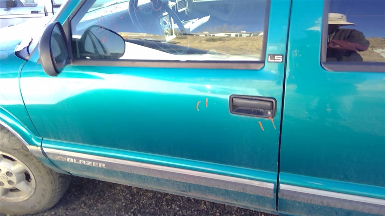 https://f005.backblazeb2.com/file/img-partshotlines-com/Inventory/SW52/Vehicle/18608_11.jpg