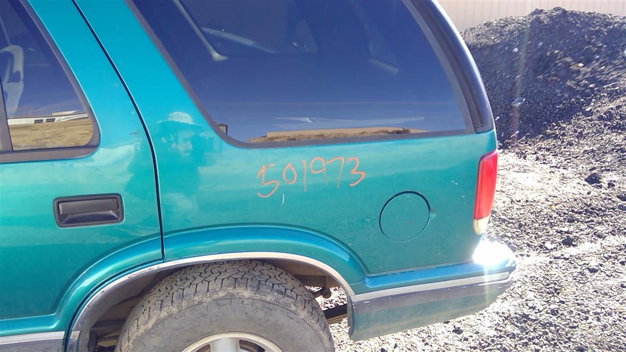 https://f005.backblazeb2.com/file/img-partshotlines-com/Inventory/SW52/Vehicle/18608_13.jpg