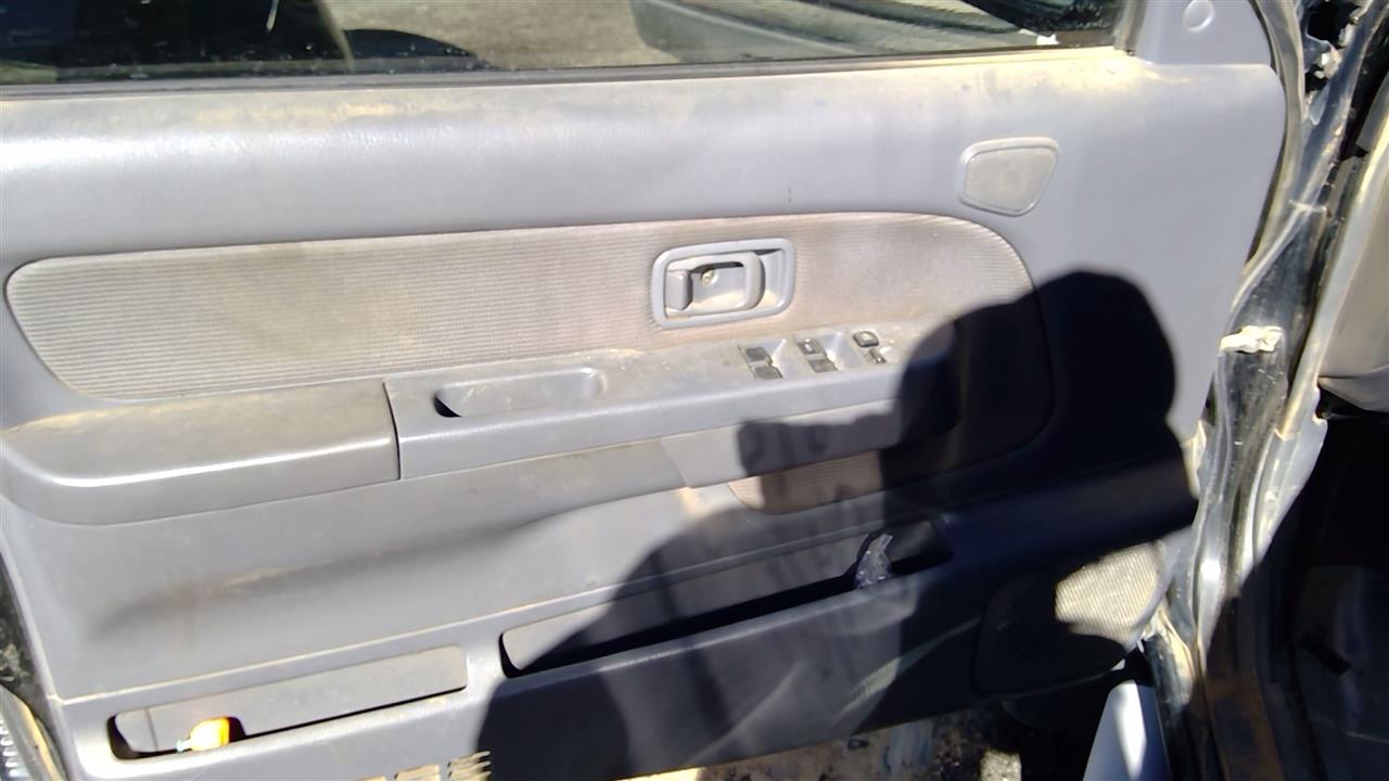 https://f005.backblazeb2.com/file/img-partshotlines-com/Inventory/SW52/Vehicle/18622_02.jpg