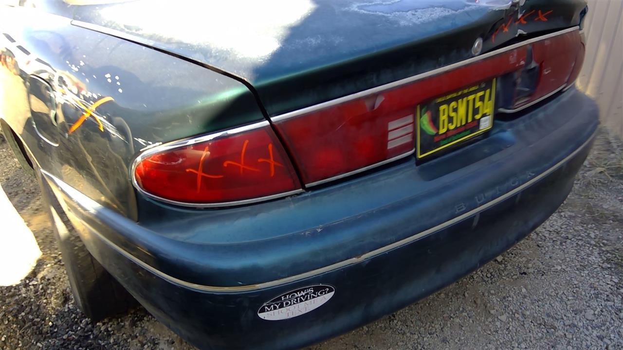 https://f005.backblazeb2.com/file/img-partshotlines-com/Inventory/SW52/Vehicle/18641_13.jpg