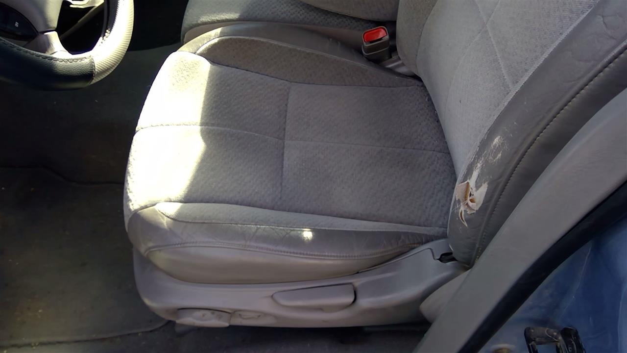 https://f005.backblazeb2.com/file/img-partshotlines-com/Inventory/SW52/Vehicle/18701_03.jpg