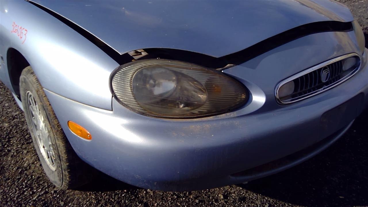 https://f005.backblazeb2.com/file/img-partshotlines-com/Inventory/SW52/Vehicle/18701_06.jpg