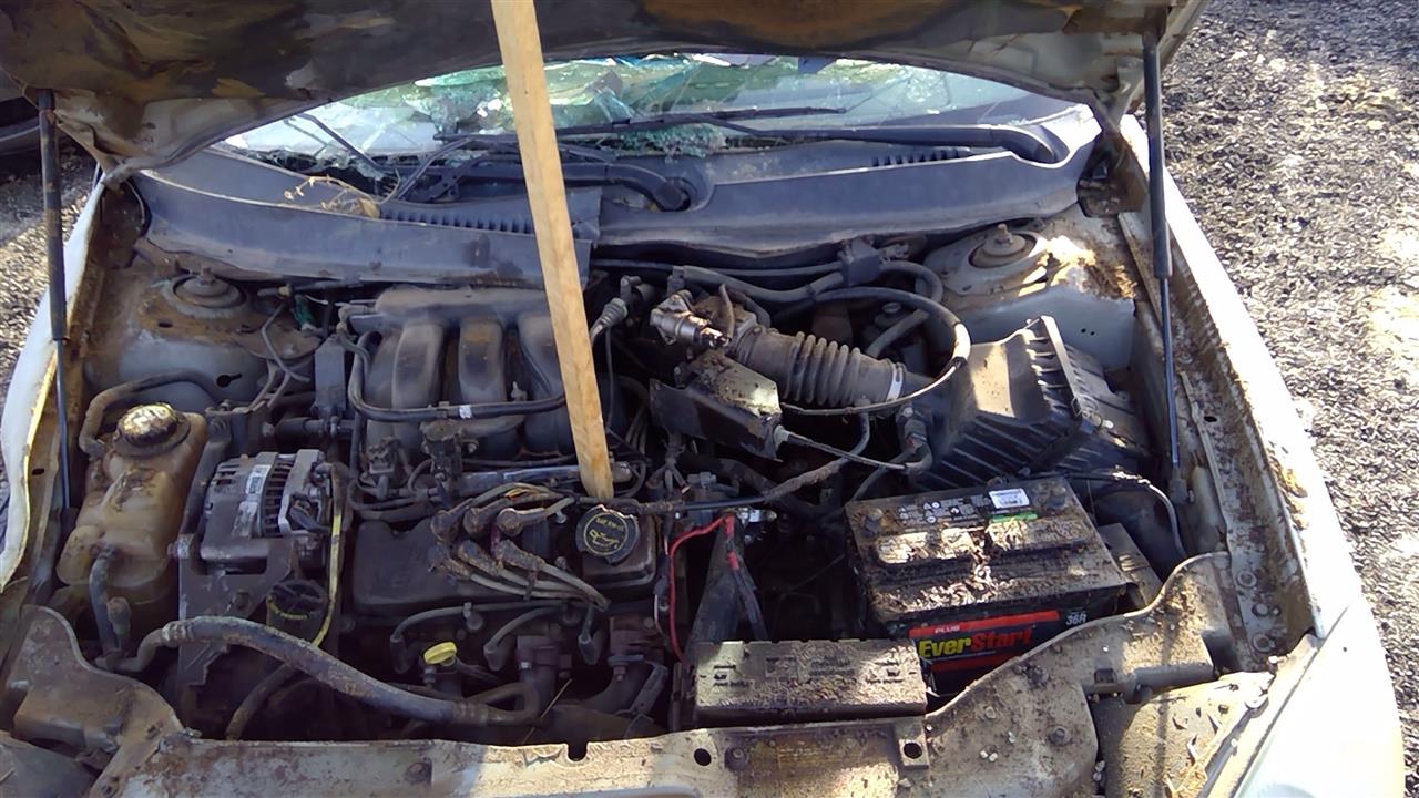 https://f005.backblazeb2.com/file/img-partshotlines-com/Inventory/SW52/Vehicle/18724_05.jpg