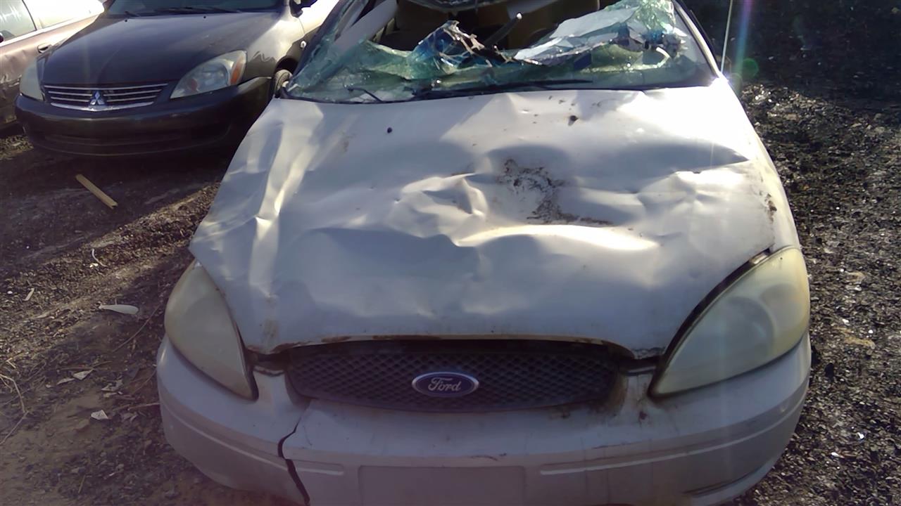 https://f005.backblazeb2.com/file/img-partshotlines-com/Inventory/SW52/Vehicle/18724_07.jpg