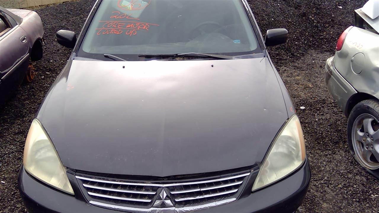 https://f005.backblazeb2.com/file/img-partshotlines-com/Inventory/SW52/Vehicle/18732_07.jpg