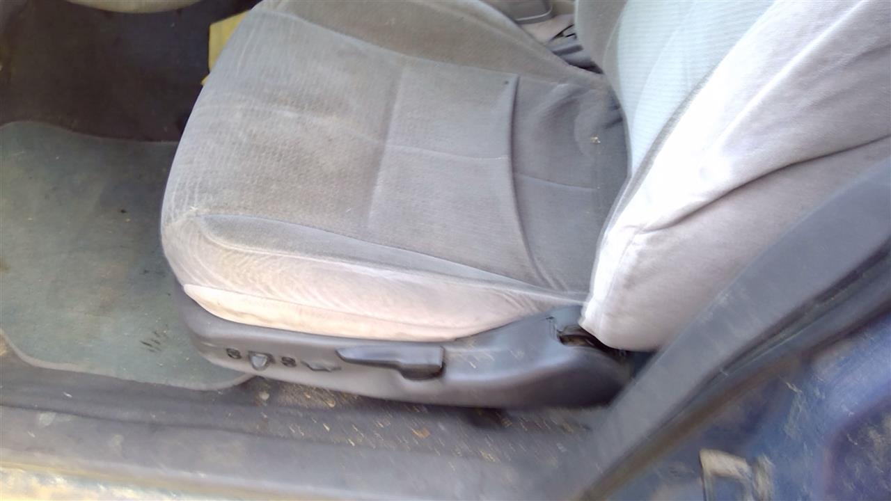 https://f005.backblazeb2.com/file/img-partshotlines-com/Inventory/SW52/Vehicle/18744_03.jpg