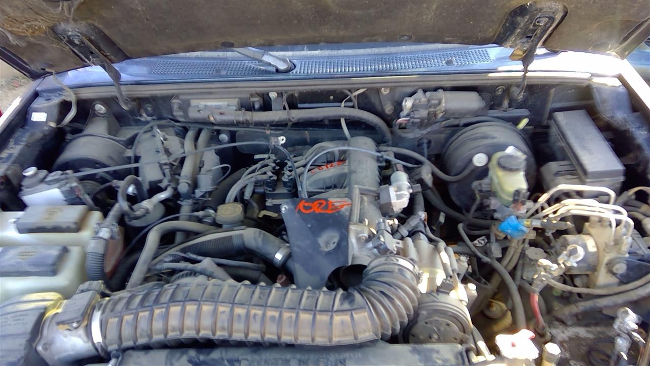 https://f005.backblazeb2.com/file/img-partshotlines-com/Inventory/SW52/Vehicle/18756_05.jpg