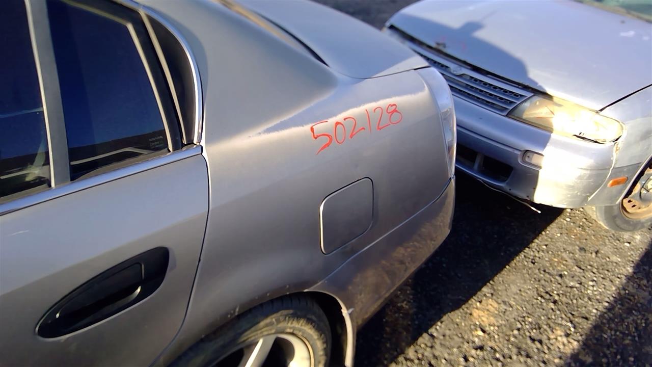 https://f005.backblazeb2.com/file/img-partshotlines-com/Inventory/SW52/Vehicle/18769_10.jpg