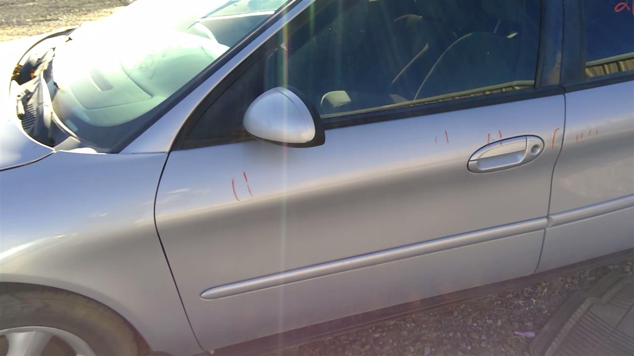 https://f005.backblazeb2.com/file/img-partshotlines-com/Inventory/SW52/Vehicle/18782_10.jpg