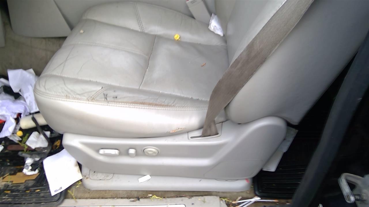 https://f005.backblazeb2.com/file/img-partshotlines-com/Inventory/SW52/Vehicle/18792_03.jpg