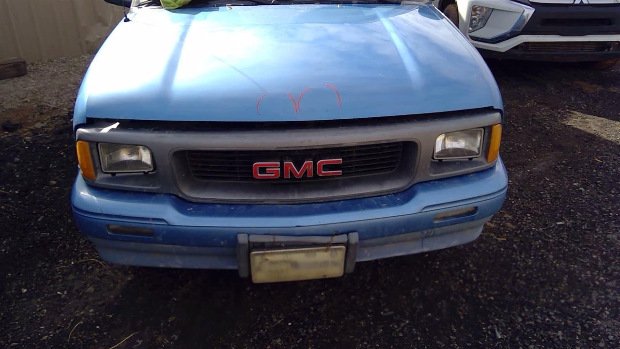 https://f005.backblazeb2.com/file/img-partshotlines-com/Inventory/SW52/Vehicle/18811_09.jpg