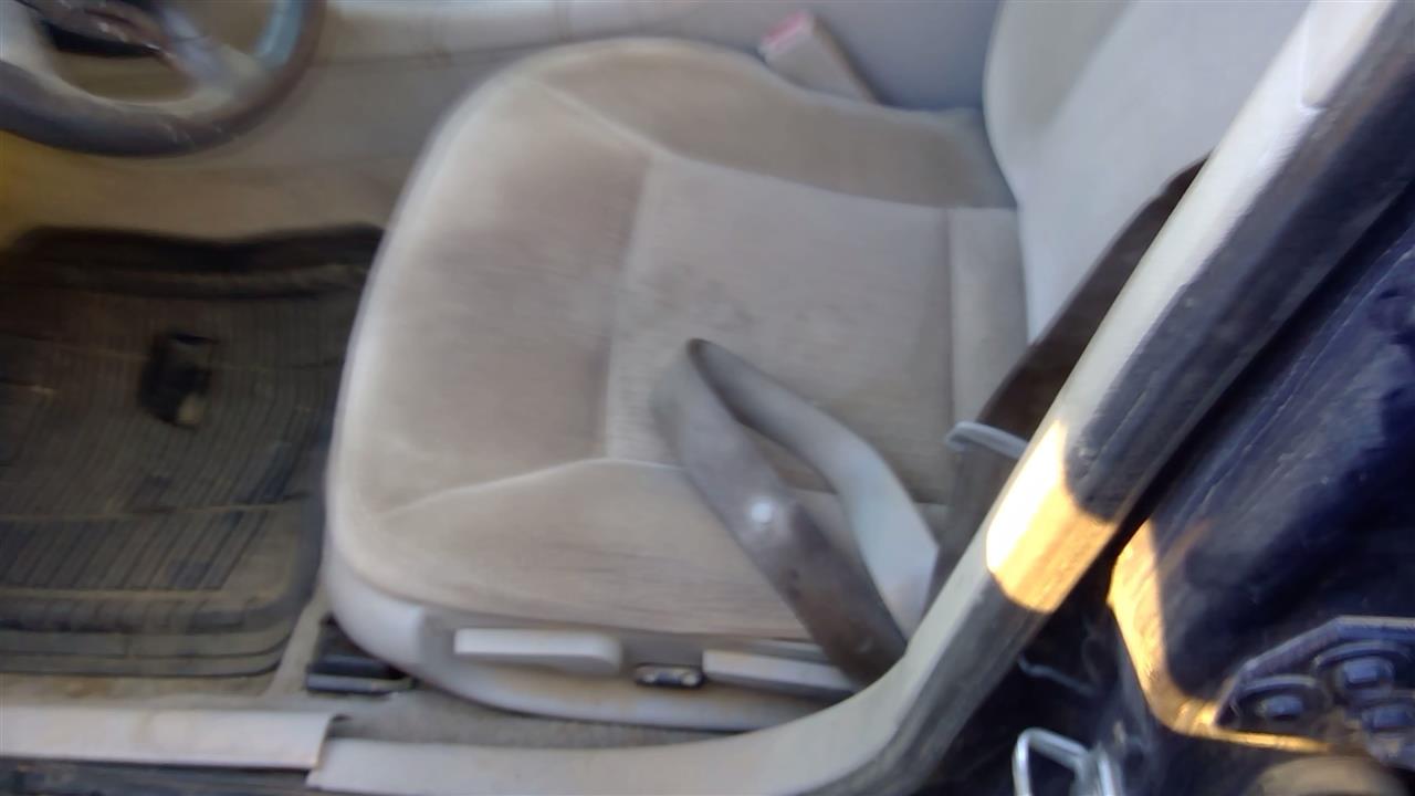 https://f005.backblazeb2.com/file/img-partshotlines-com/Inventory/SW52/Vehicle/18889_03.jpg