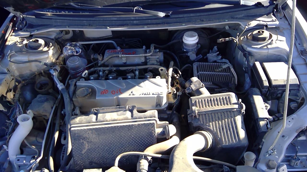 https://f005.backblazeb2.com/file/img-partshotlines-com/Inventory/SW52/Vehicle/18890_06.jpg