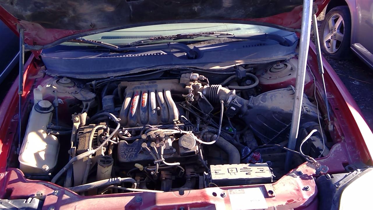 https://f005.backblazeb2.com/file/img-partshotlines-com/Inventory/SW52/Vehicle/18891_05.jpg