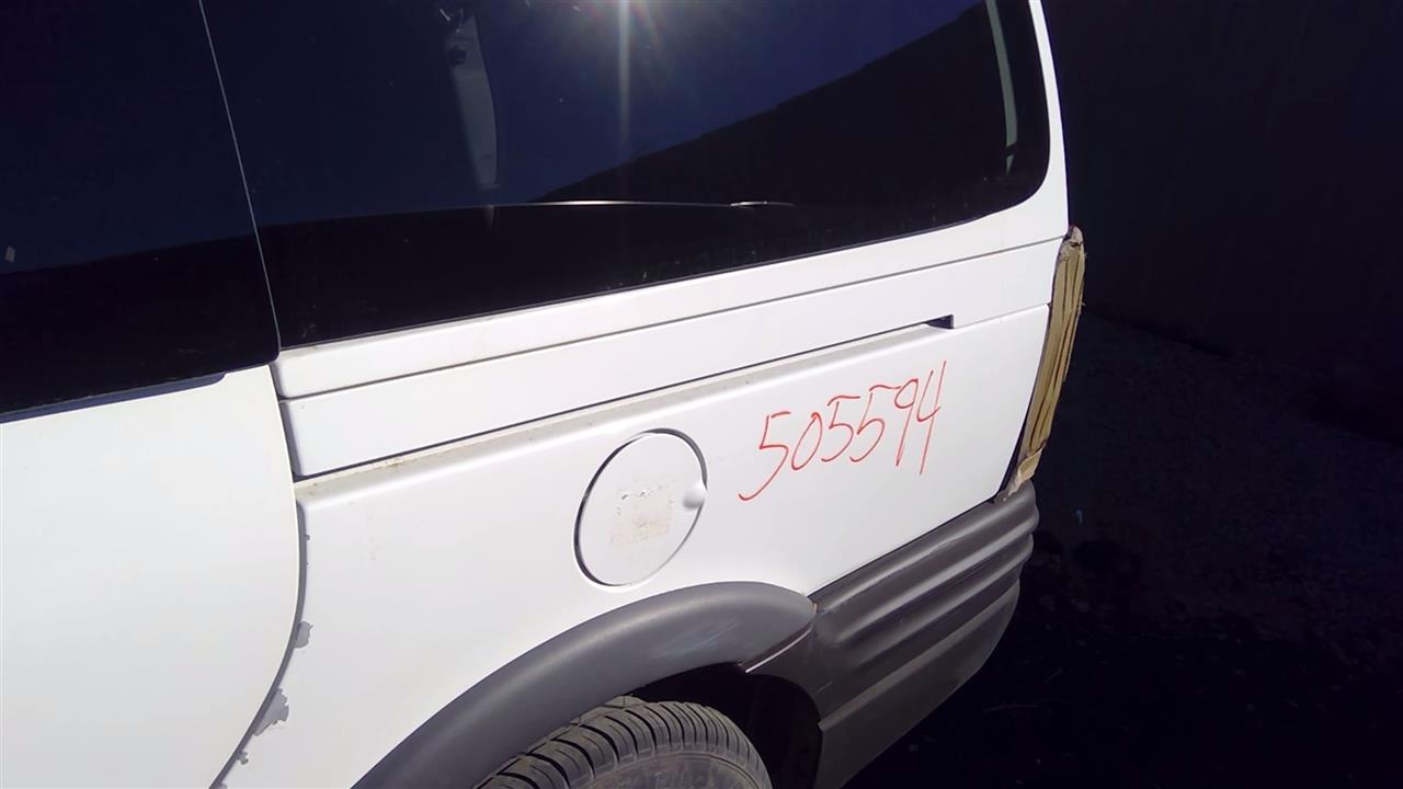 https://f005.backblazeb2.com/file/img-partshotlines-com/Inventory/SW52/Vehicle/18897_13.jpg