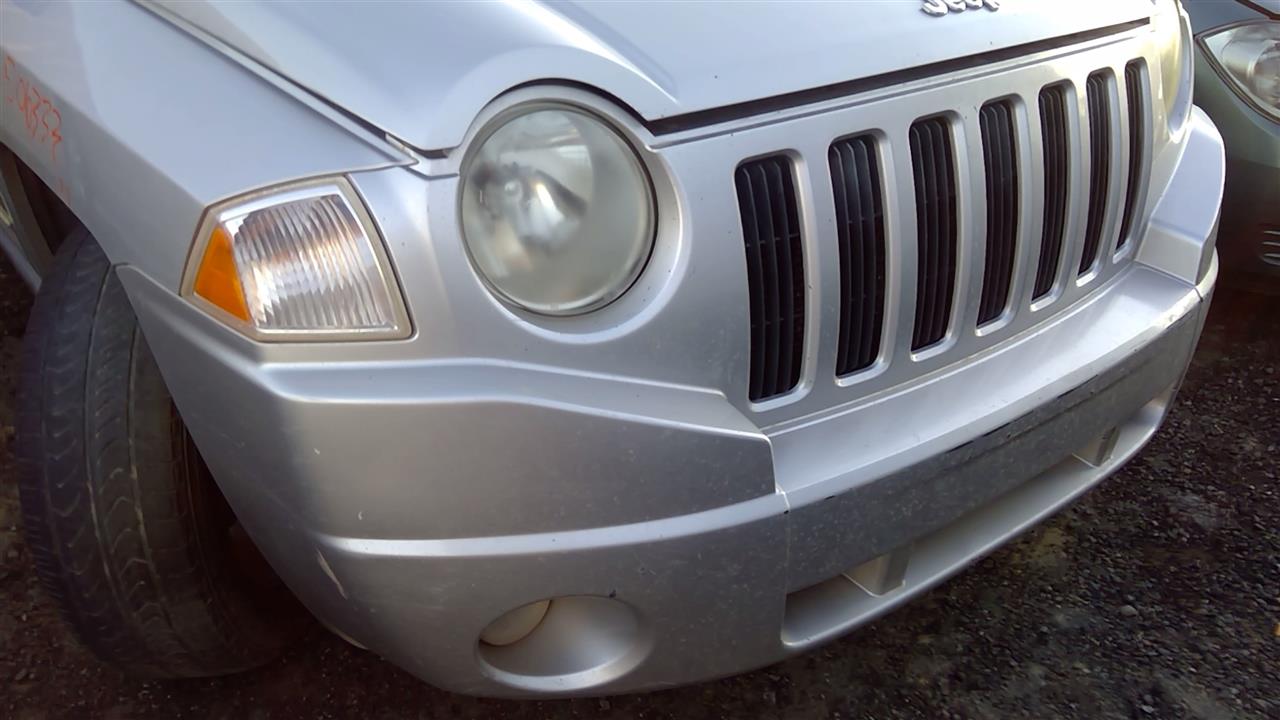 https://f005.backblazeb2.com/file/img-partshotlines-com/Inventory/SW52/Vehicle/18902_07.jpg