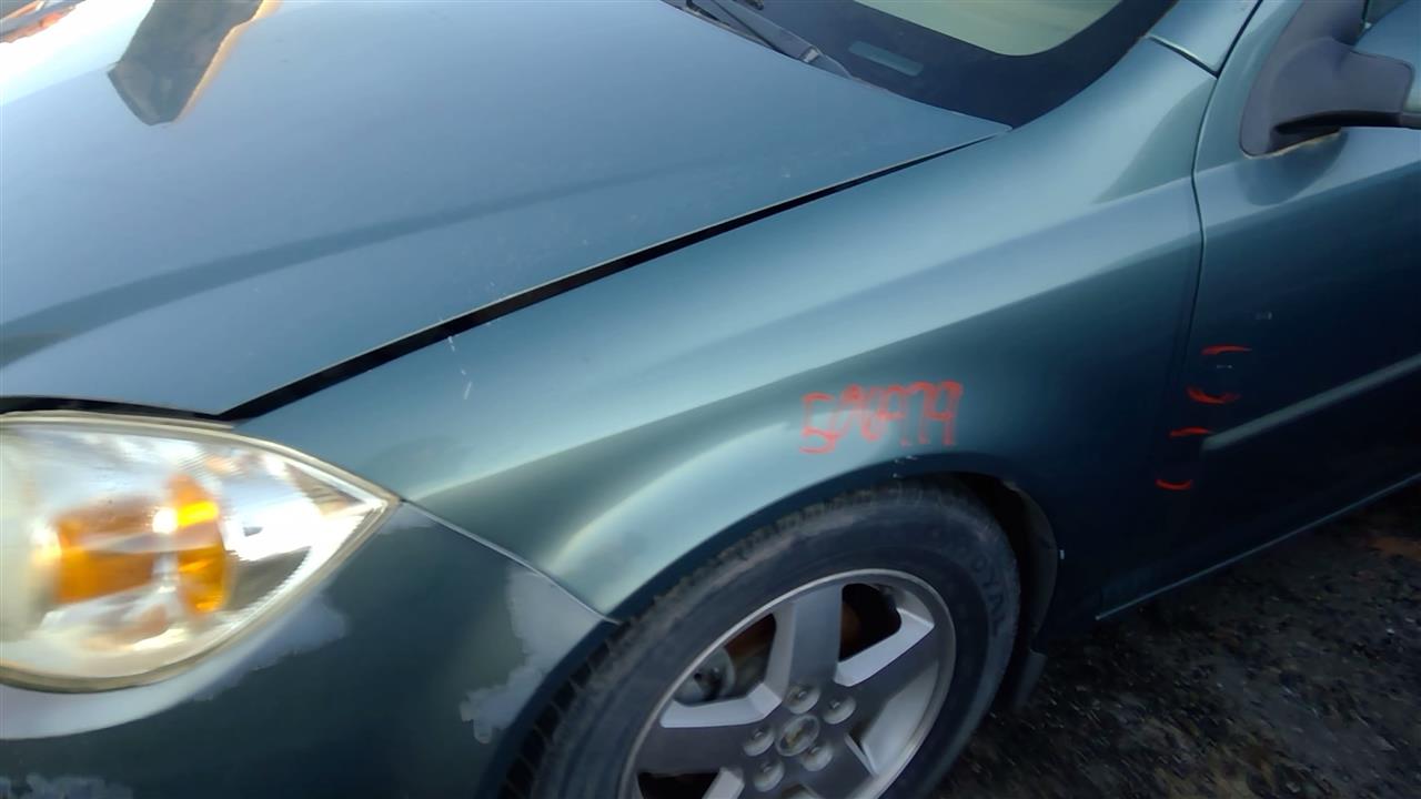 https://f005.backblazeb2.com/file/img-partshotlines-com/Inventory/SW52/Vehicle/18903_09.jpg