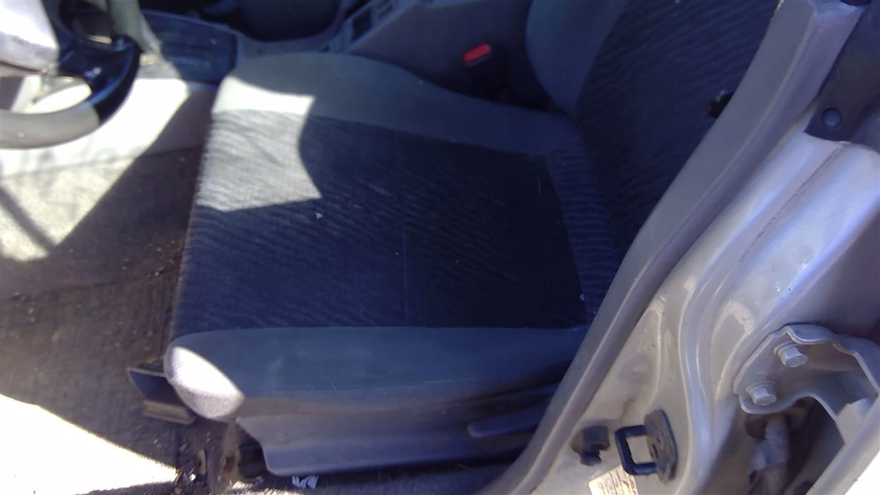 https://f005.backblazeb2.com/file/img-partshotlines-com/Inventory/SW52/Vehicle/18921_03.jpg